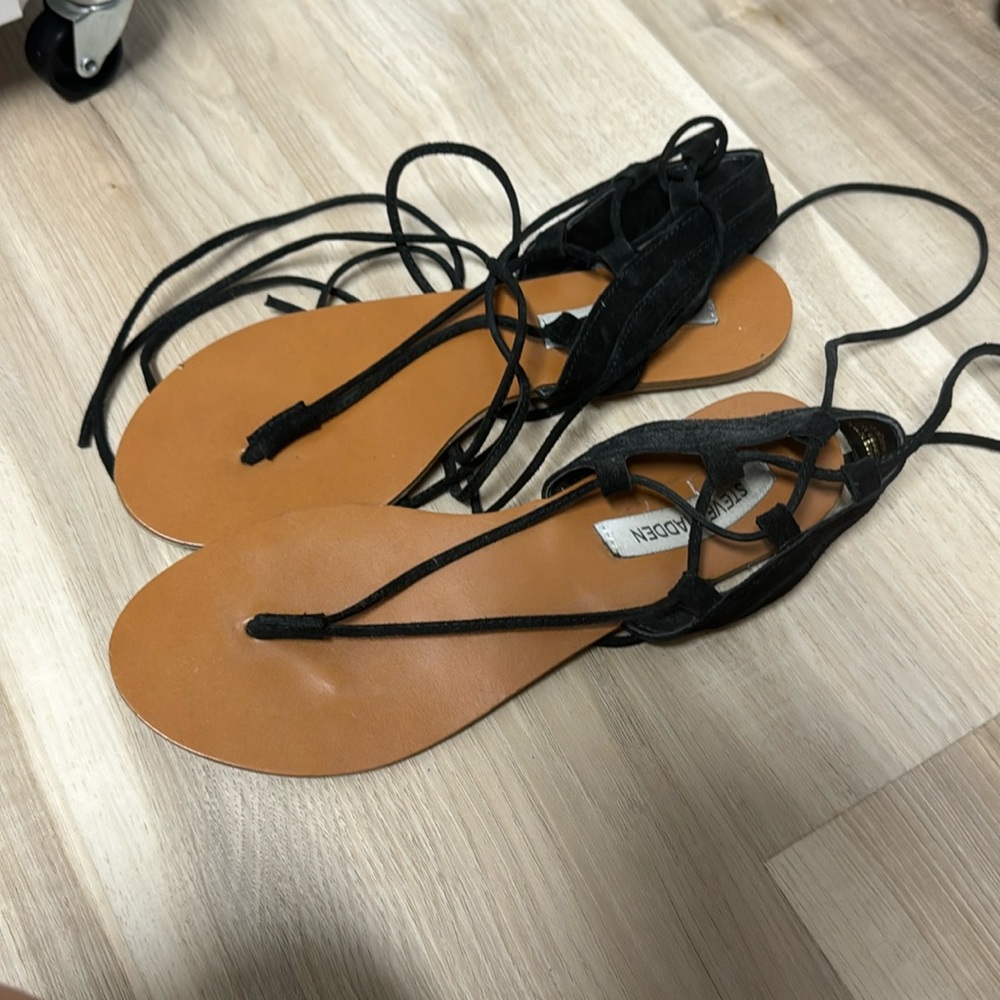 steve madden tie up sandals